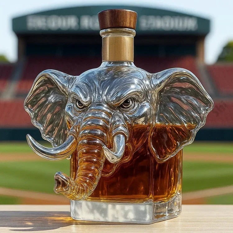 Viskio grafinas „Crown Royal“